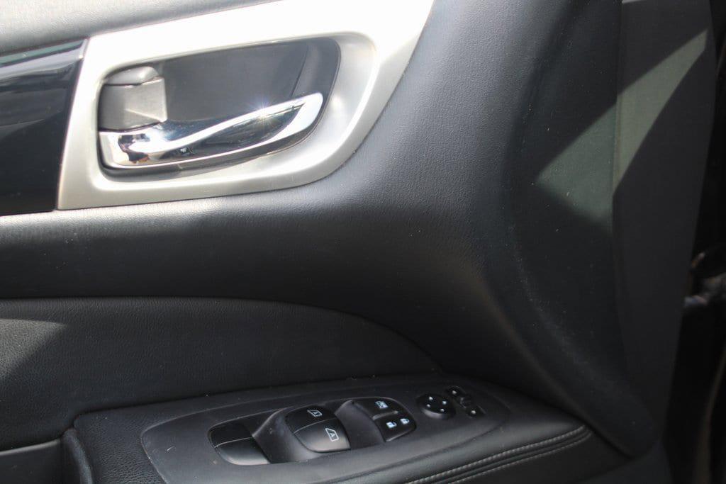 used 2019 Nissan Pathfinder car, priced at $9,995