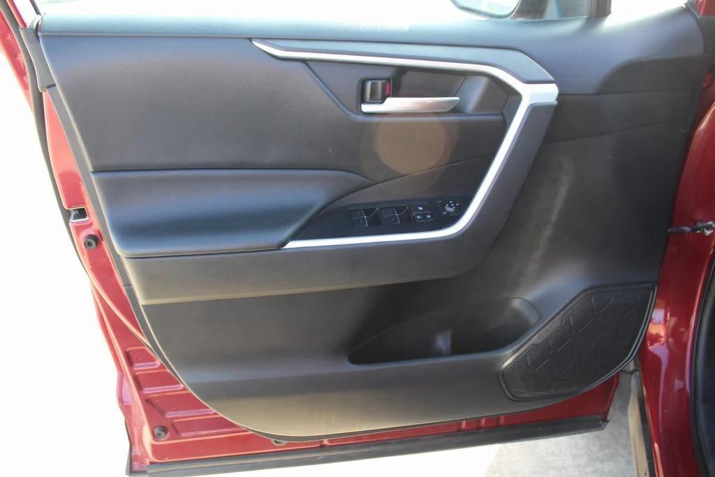 used 2022 Toyota RAV4 car, priced at $25,795
