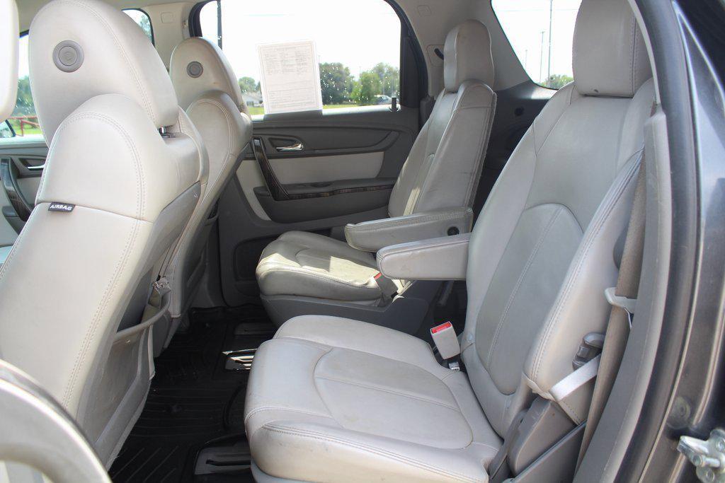 used 2013 GMC Acadia car, priced at $4,995