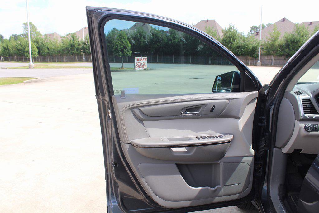 used 2013 GMC Acadia car, priced at $4,995