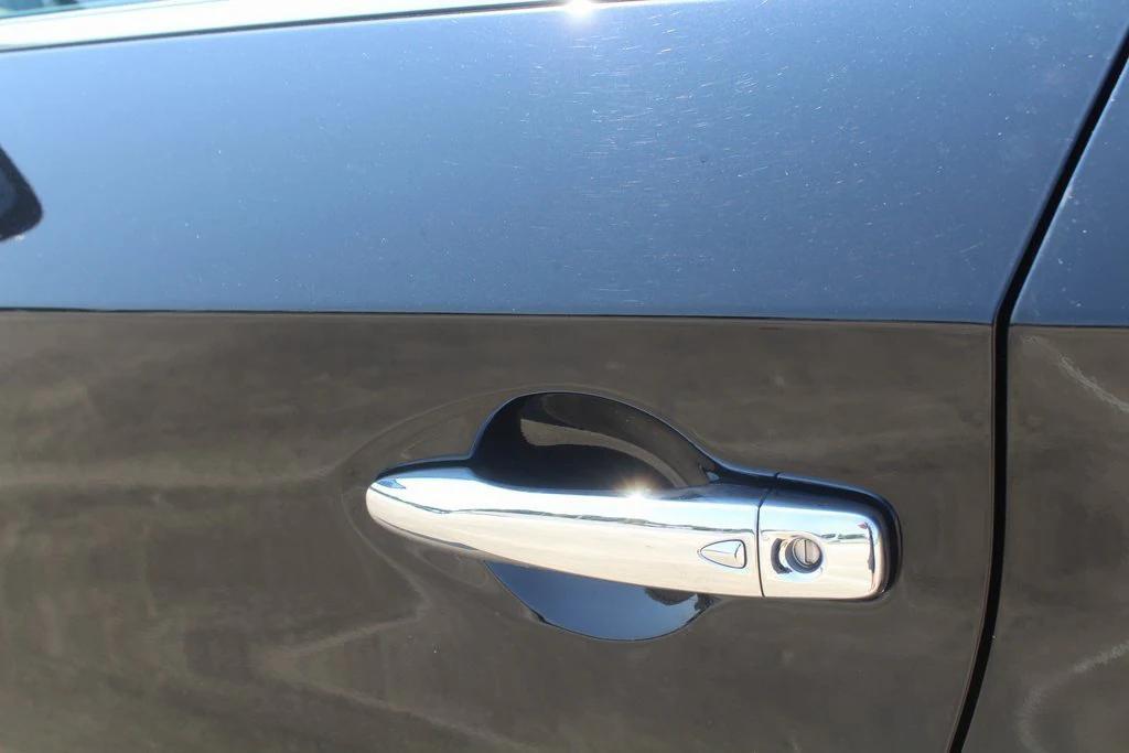 used 2023 Nissan Murano car, priced at $23,225