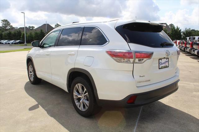 used 2015 Toyota Highlander car, priced at $12,995