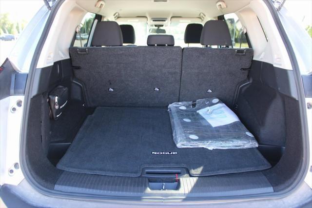 used 2023 Nissan Rogue car, priced at $22,222