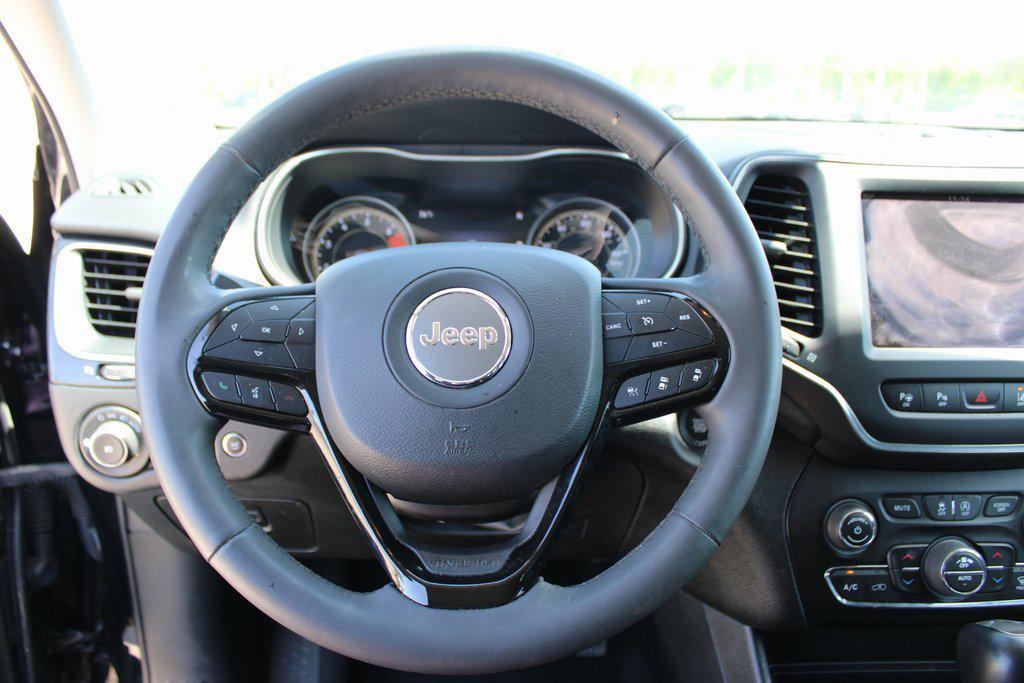 used 2023 Jeep Cherokee car, priced at $23,225