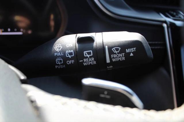 used 2023 Jeep Grand Cherokee car, priced at $29,000