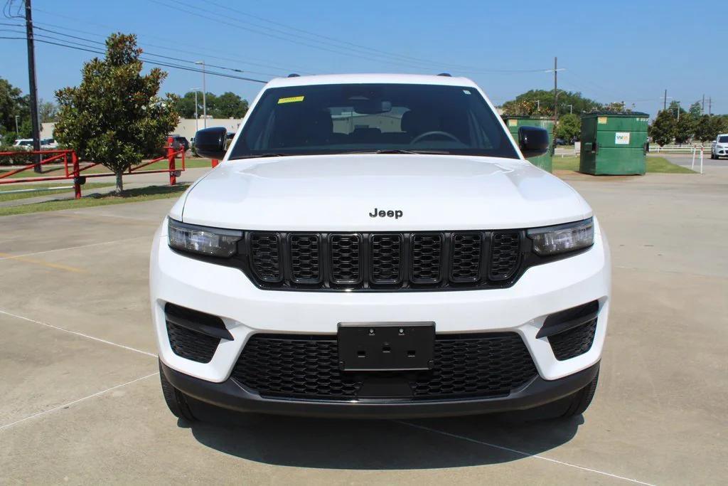 used 2023 Jeep Grand Cherokee car, priced at $25,995