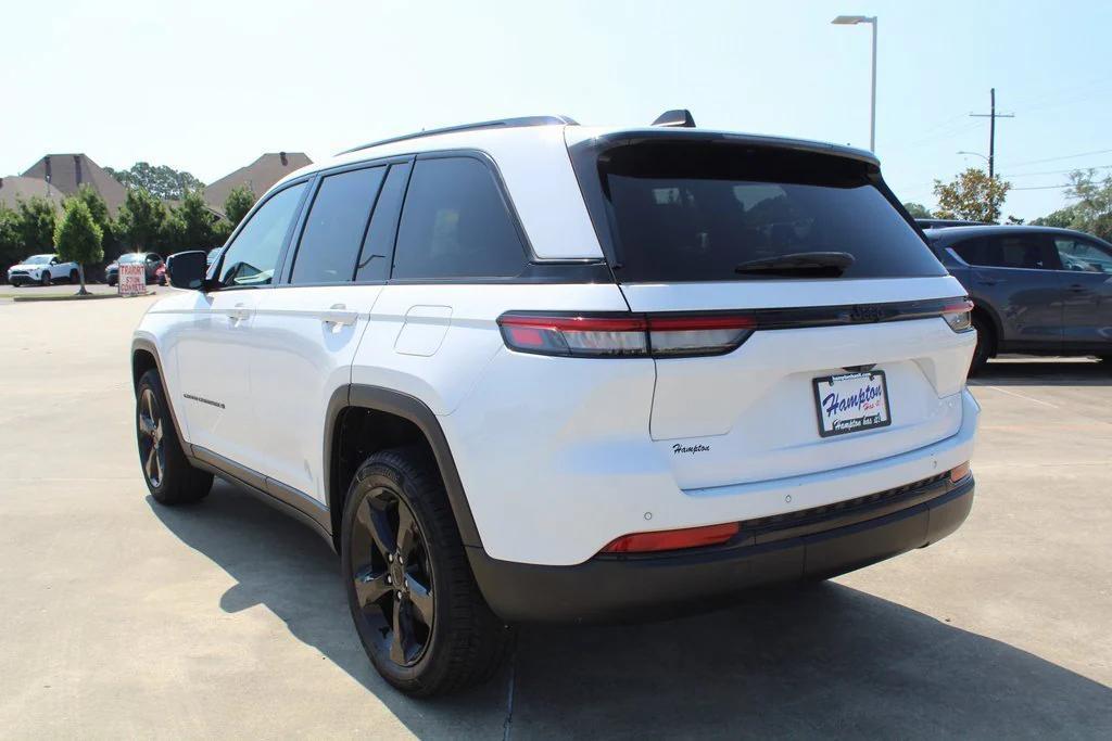 used 2023 Jeep Grand Cherokee car, priced at $25,995