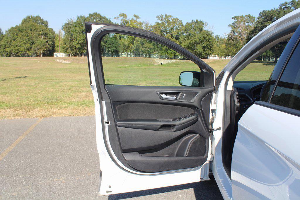 used 2019 Ford Edge car, priced at $15,999