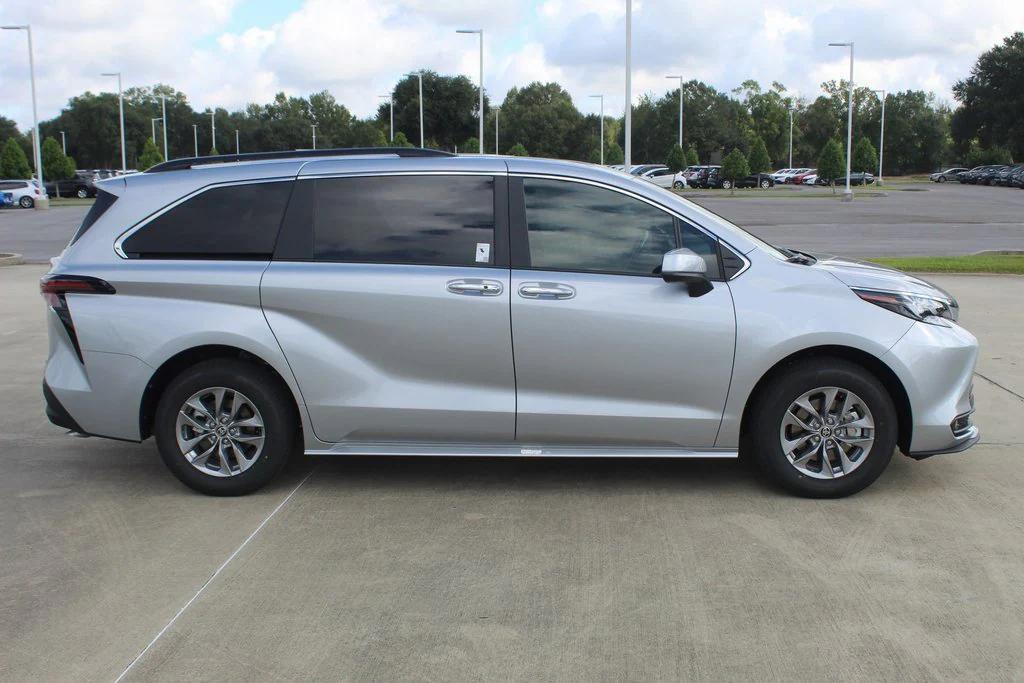 new 2025 Toyota Sienna car, priced at $46,040