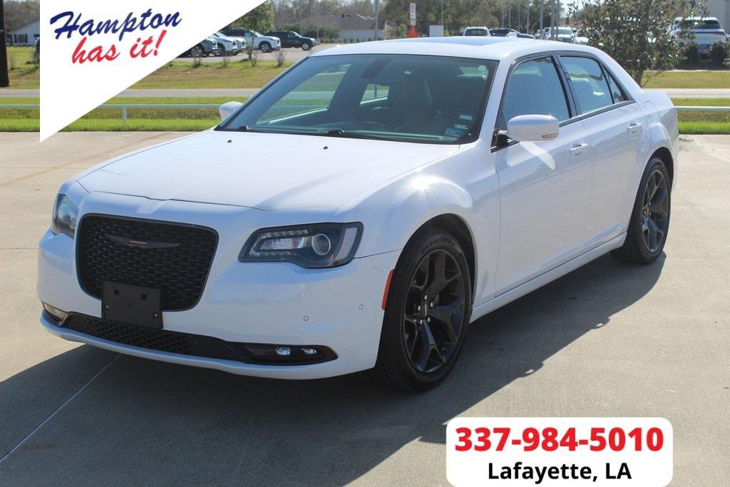 used 2022 Chrysler 300 car, priced at $26,995