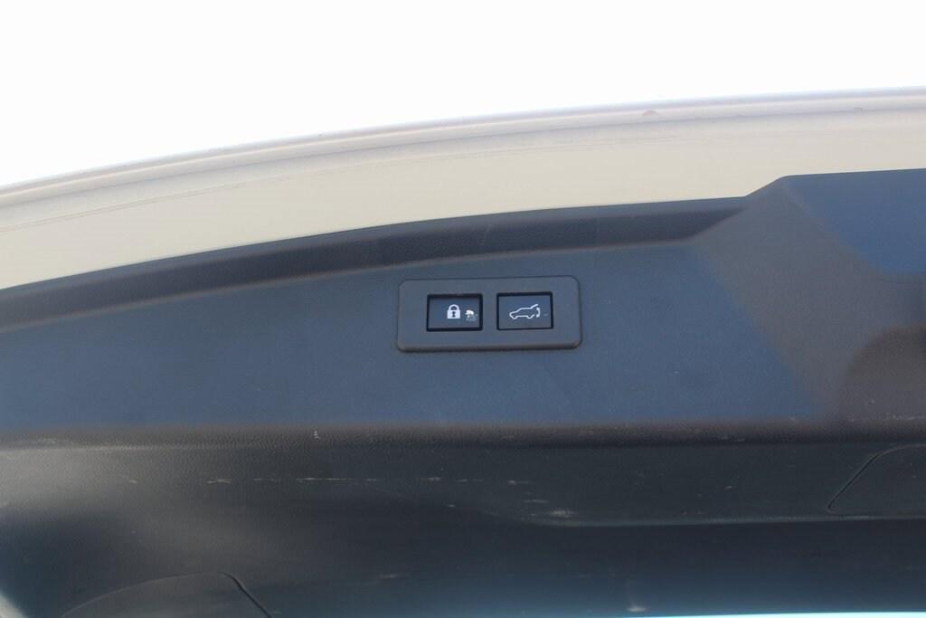 used 2020 Subaru Outback car, priced at $25,000