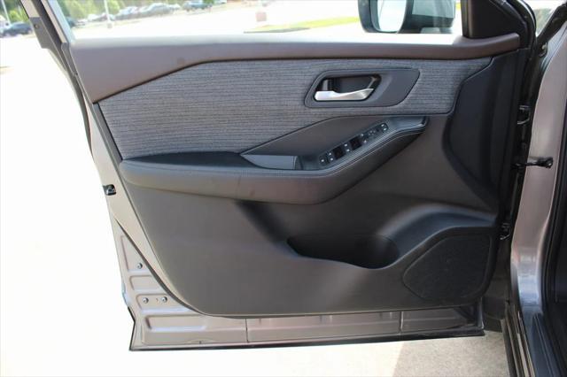 used 2023 Nissan Rogue car, priced at $21,499