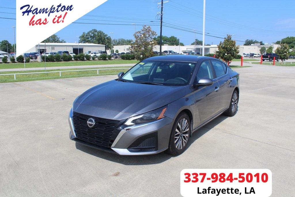 used 2023 Nissan Altima car, priced at $26,000