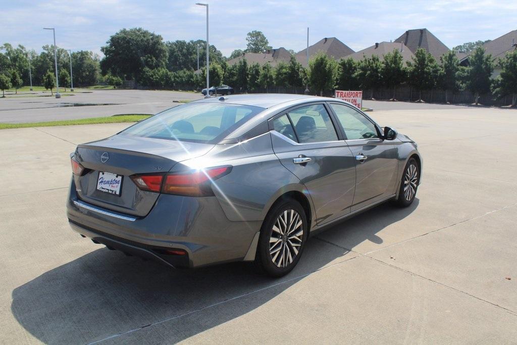 used 2023 Nissan Altima car, priced at $26,000