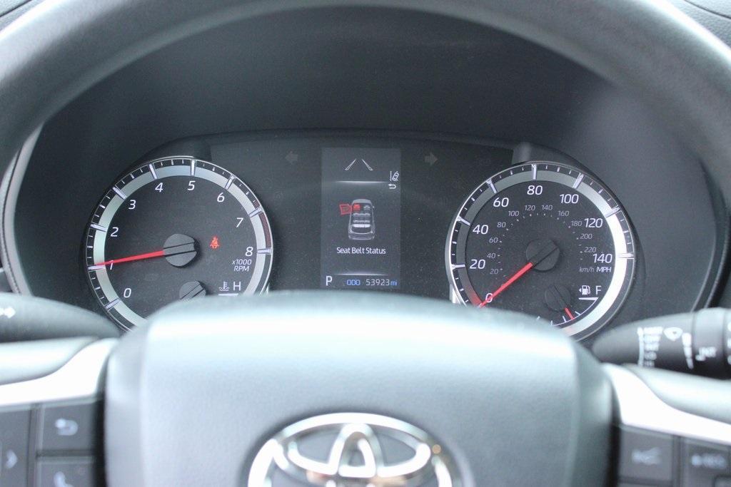 used 2022 Toyota Highlander car, priced at $28,999