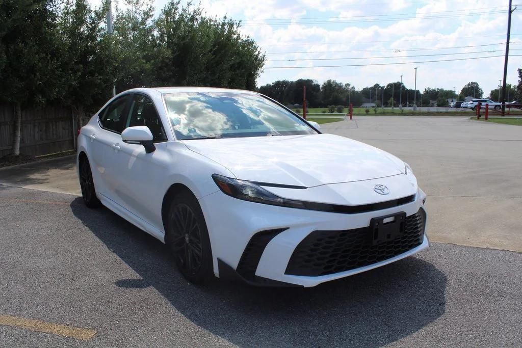 used 2025 Toyota Camry car, priced at $28,995