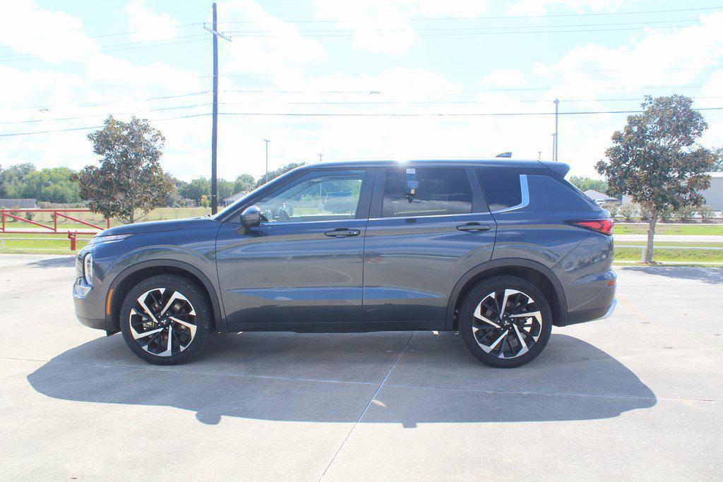 used 2024 Mitsubishi Outlander car, priced at $24,995