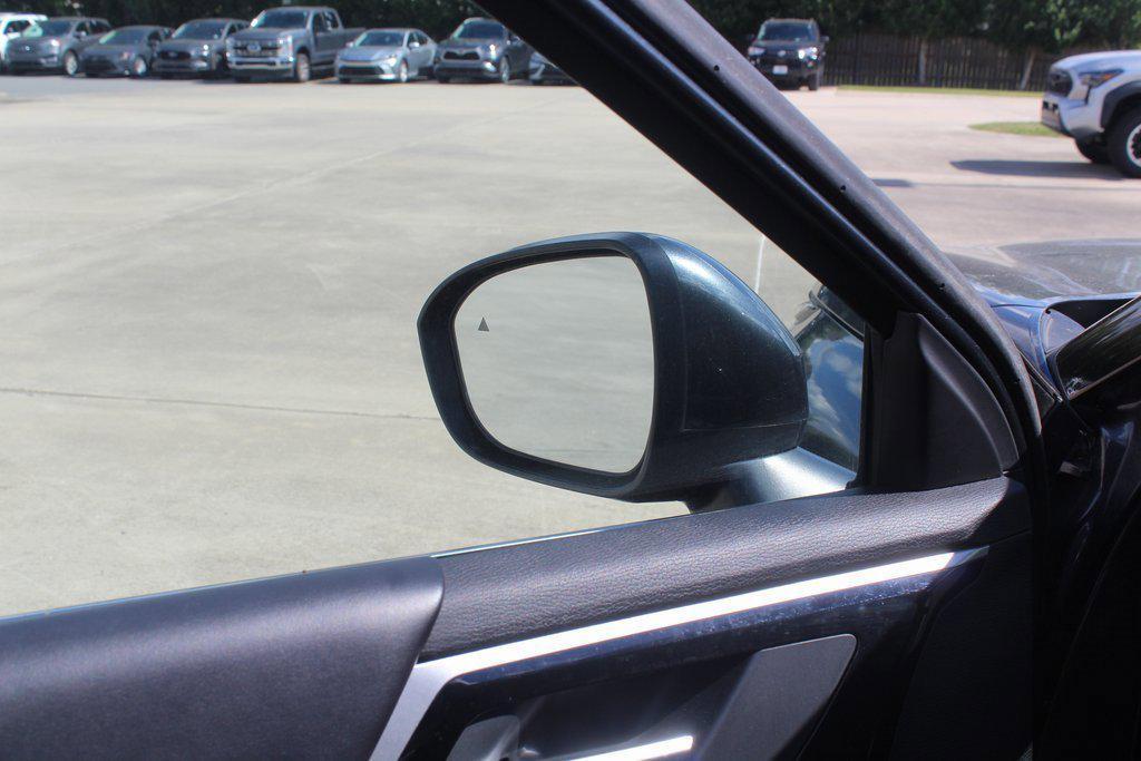 used 2024 Mitsubishi Outlander car, priced at $24,995