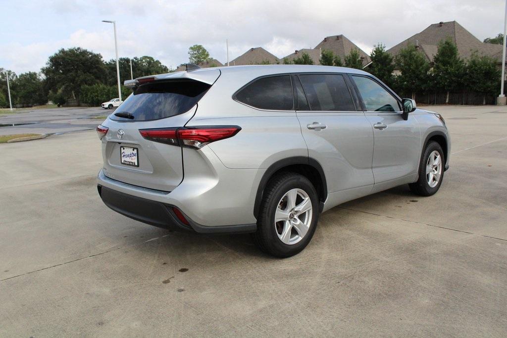 used 2022 Toyota Highlander car, priced at $28,950