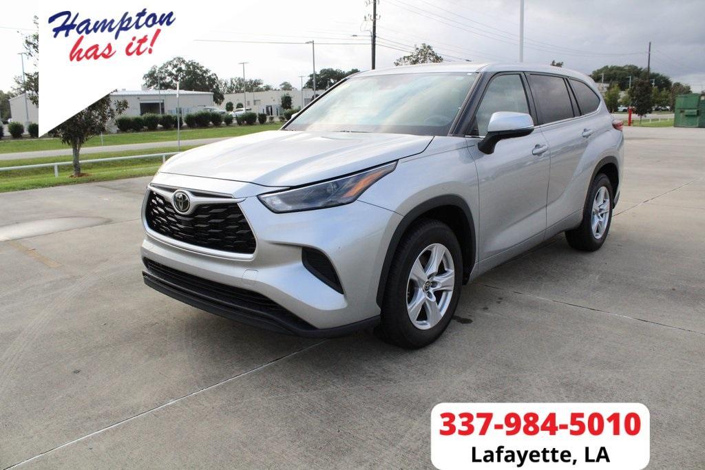 used 2022 Toyota Highlander car, priced at $28,950