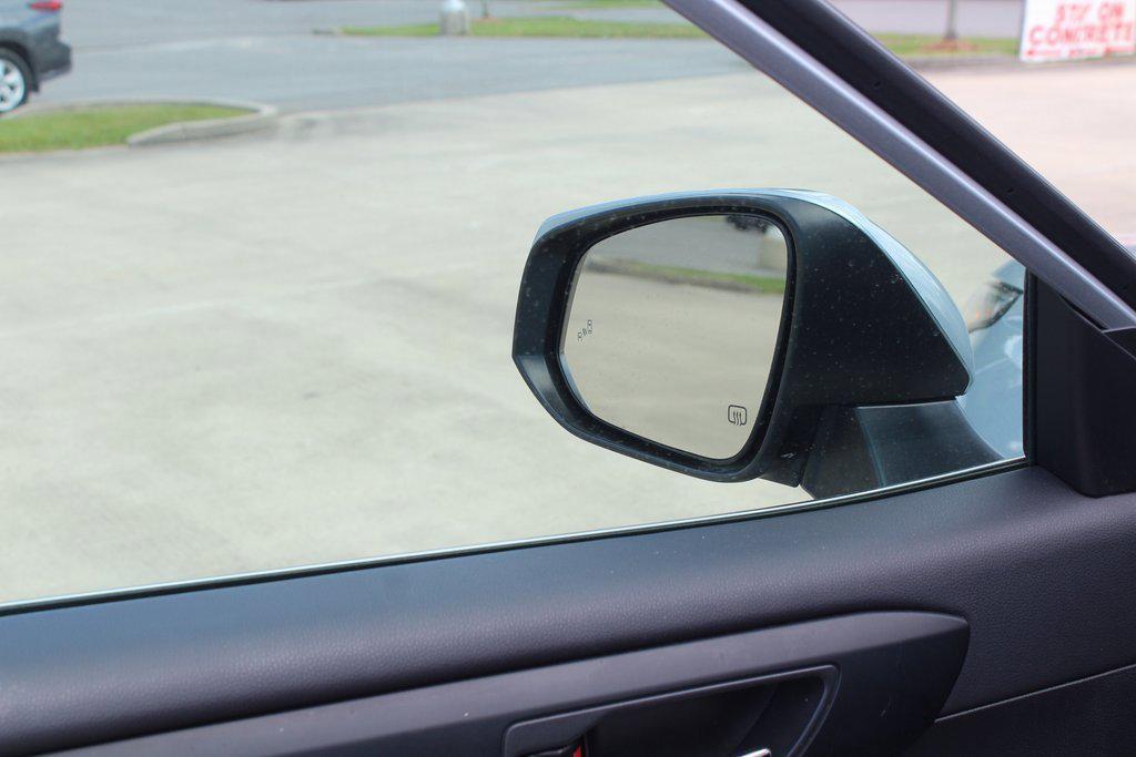 used 2024 Toyota Highlander car, priced at $37,895