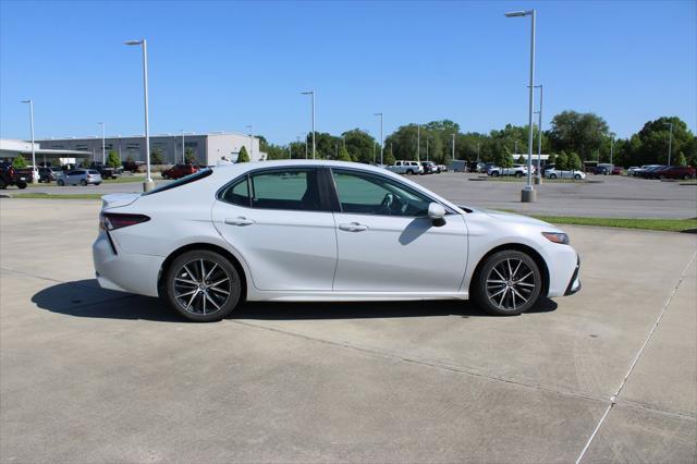 used 2022 Toyota Camry car, priced at $23,333