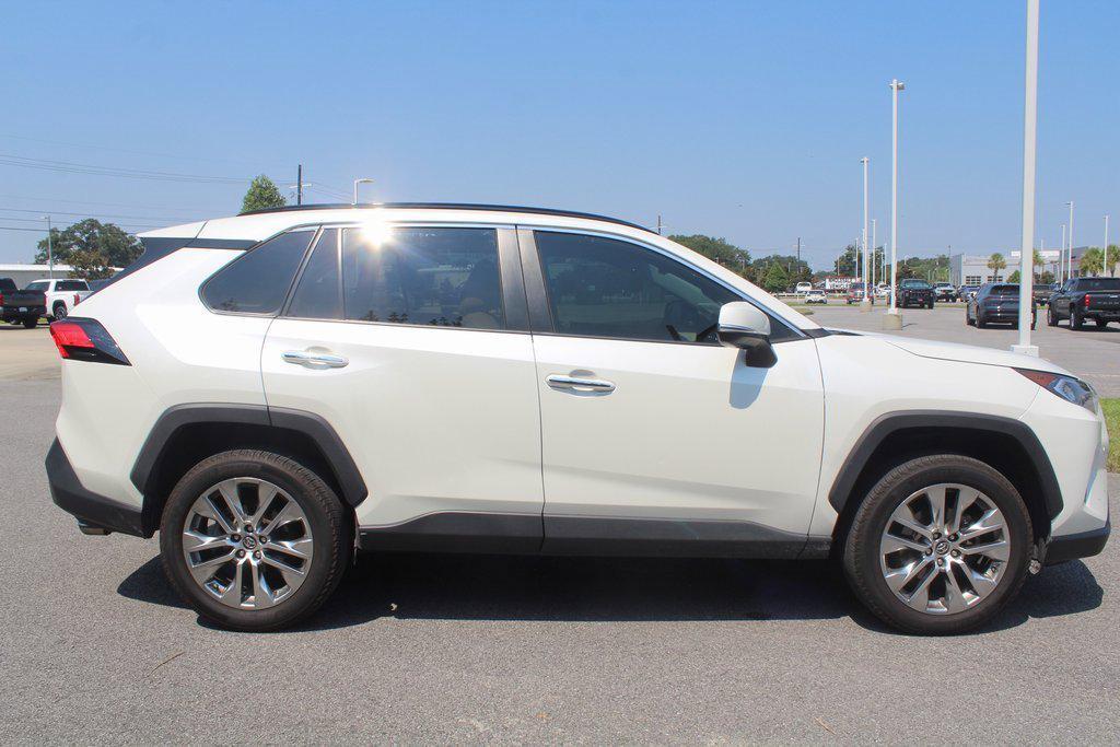 used 2020 Toyota RAV4 car, priced at $23,995