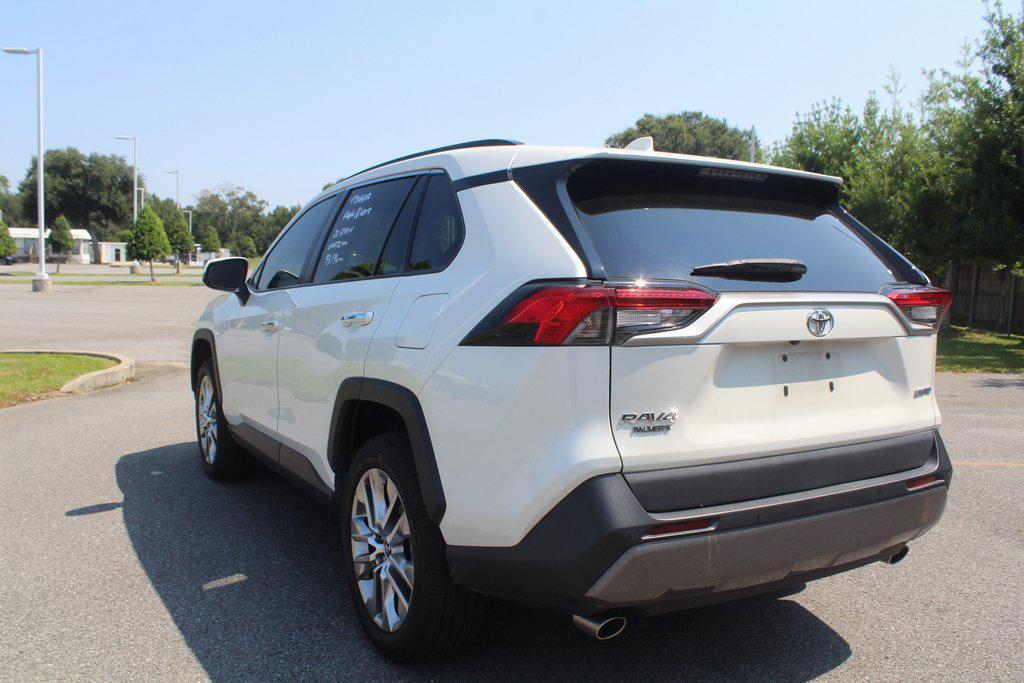 used 2020 Toyota RAV4 car, priced at $23,995