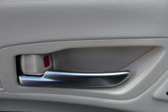 new 2025 Toyota Sienna car, priced at $61,015