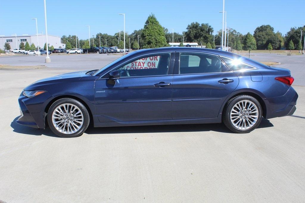 used 2019 Toyota Avalon Hybrid car, priced at $27,999