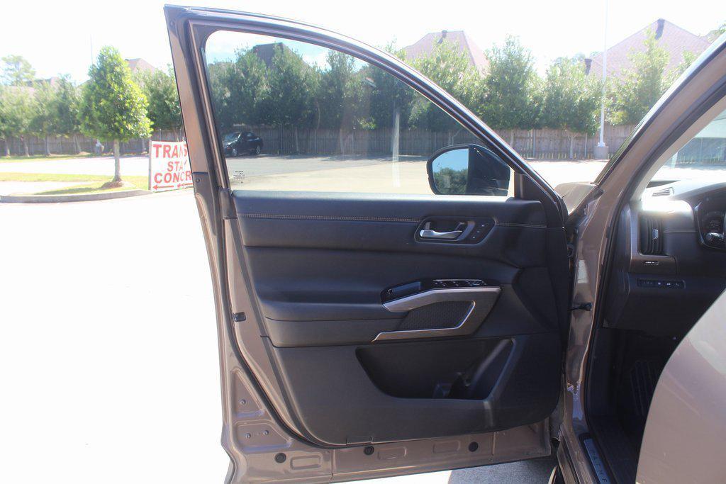 used 2023 Nissan Pathfinder car, priced at $33,725