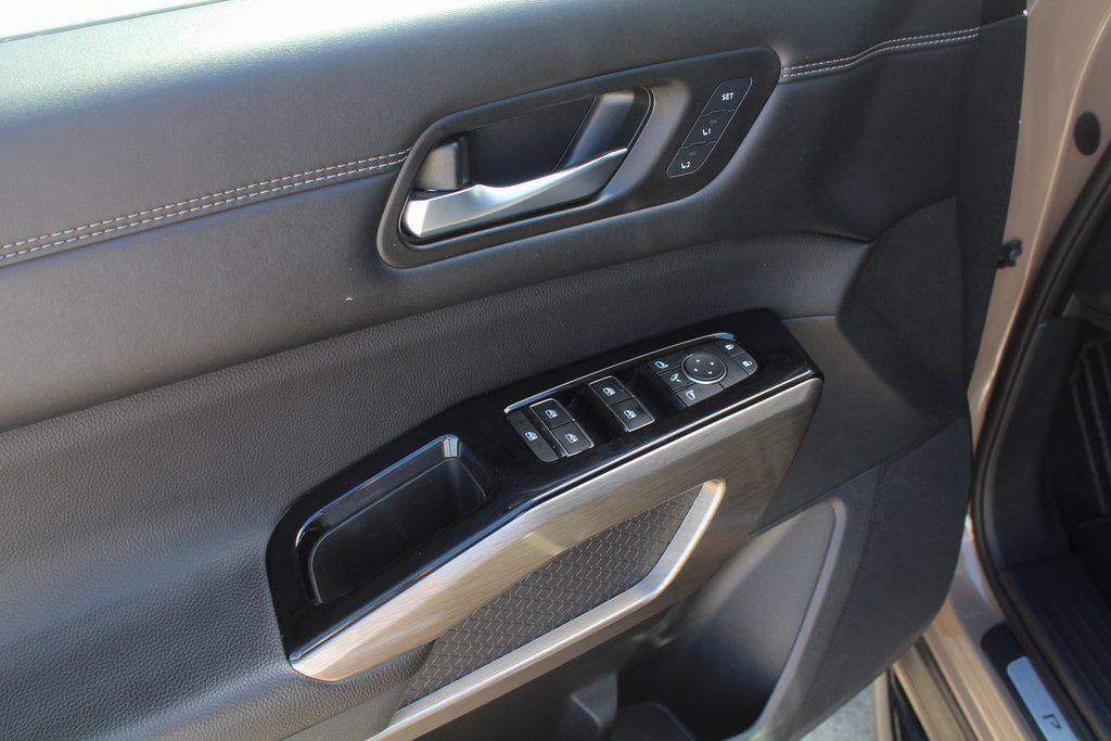 used 2023 Nissan Pathfinder car, priced at $33,725