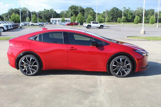 new 2025 Toyota Prius Plug-In Hybrid car, priced at $40,013