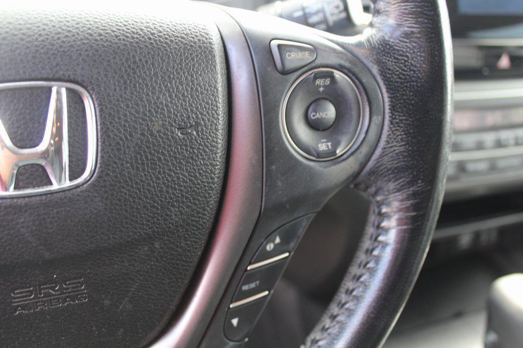 used 2016 Honda Pilot car, priced at $15,995