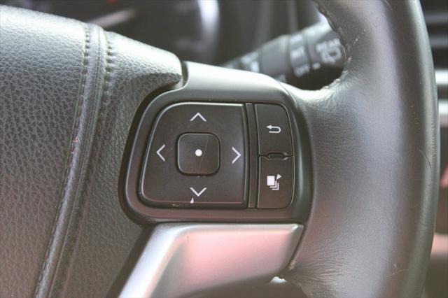 used 2015 Toyota Highlander car, priced at $16,900