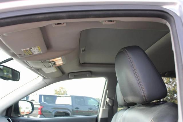 used 2015 Toyota Highlander car, priced at $16,900