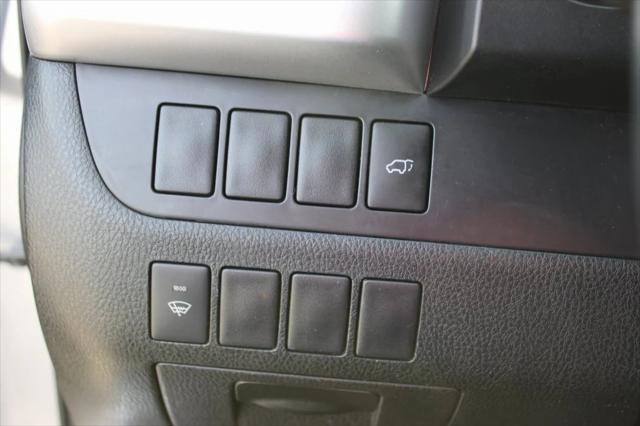used 2015 Toyota Highlander car, priced at $16,900