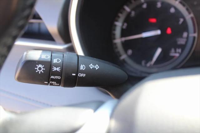 used 2021 Toyota Highlander car, priced at $30,995