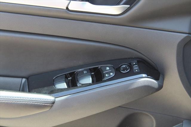 used 2023 Nissan Altima car, priced at $20,595
