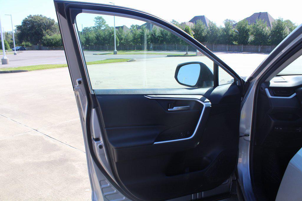 used 2020 Toyota RAV4 car, priced at $25,995