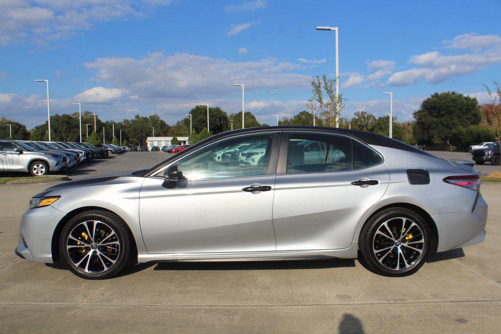 used 2018 Toyota Camry car, priced at $15,999