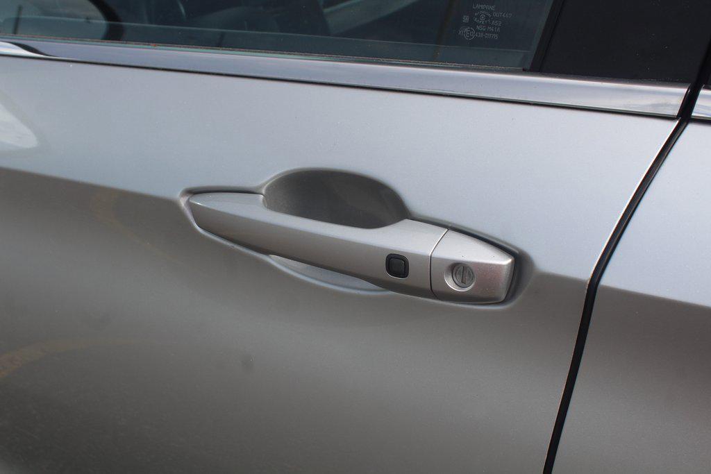 used 2024 Mitsubishi Outlander car, priced at $25,995