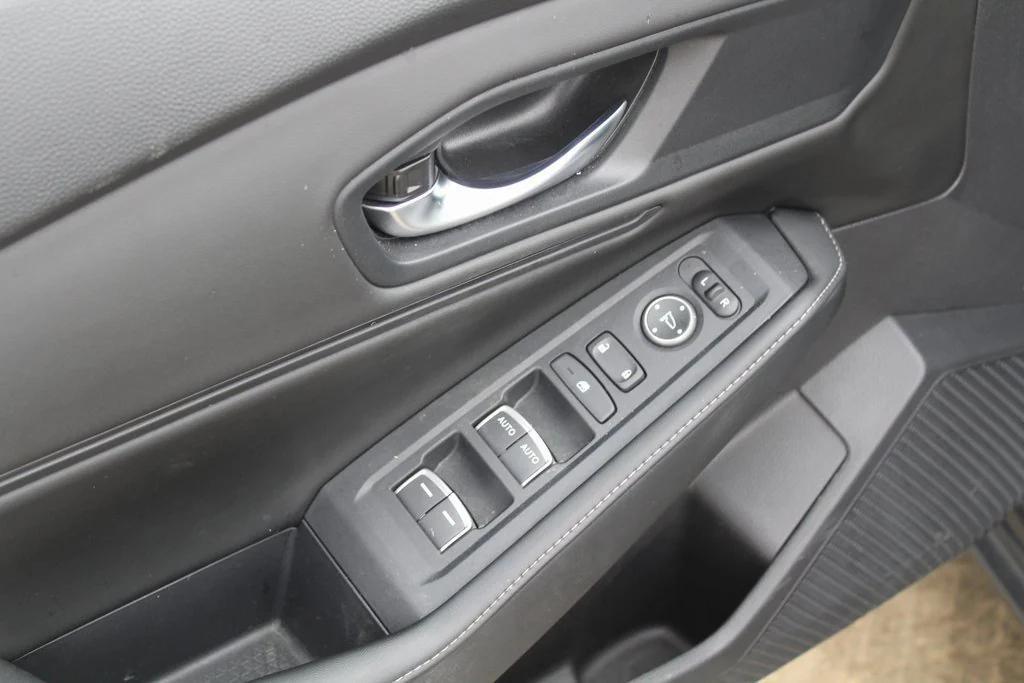 used 2023 Honda Accord Hybrid car, priced at $26,995