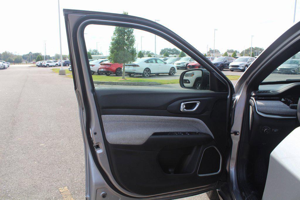 used 2024 Jeep Compass car, priced at $25,000