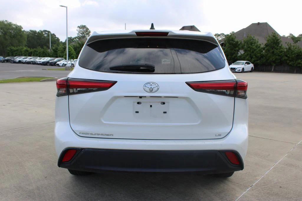 used 2023 Toyota Highlander car, priced at $31,295