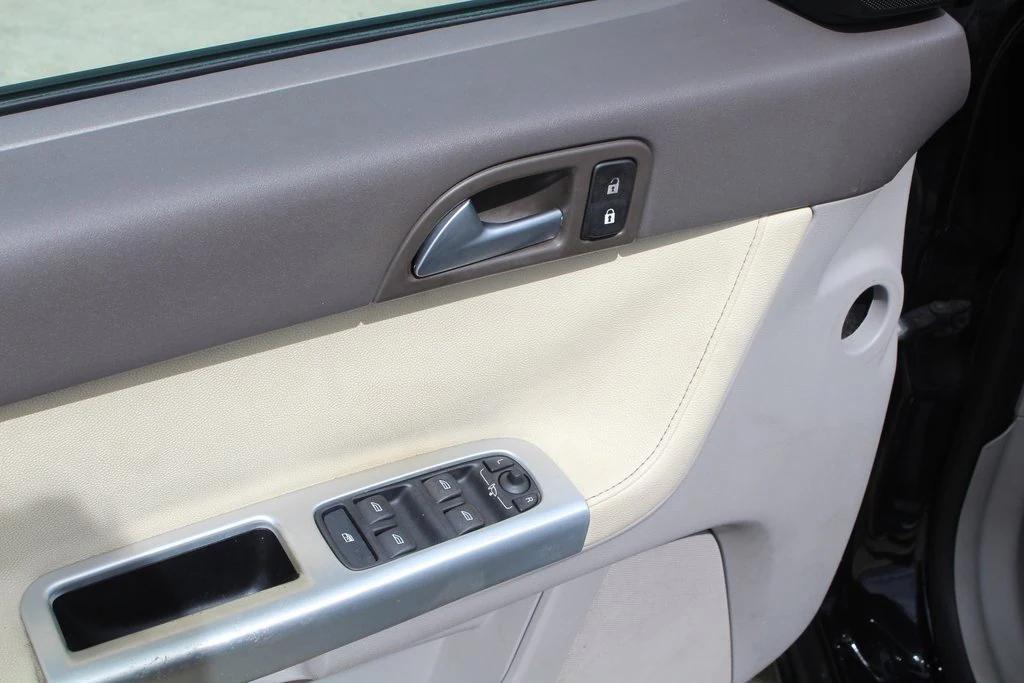 used 2011 Volvo S40 car, priced at $4,995