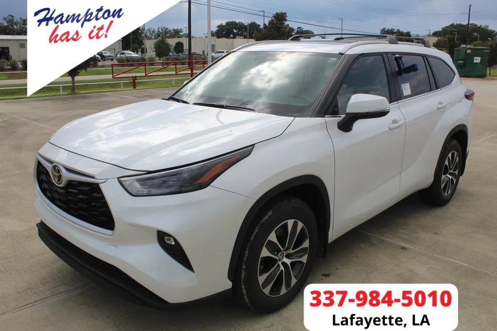 new 2025 Toyota Highlander car, priced at $47,513