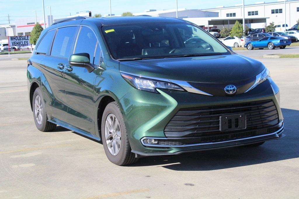 used 2022 Toyota Sienna car, priced at $41,995