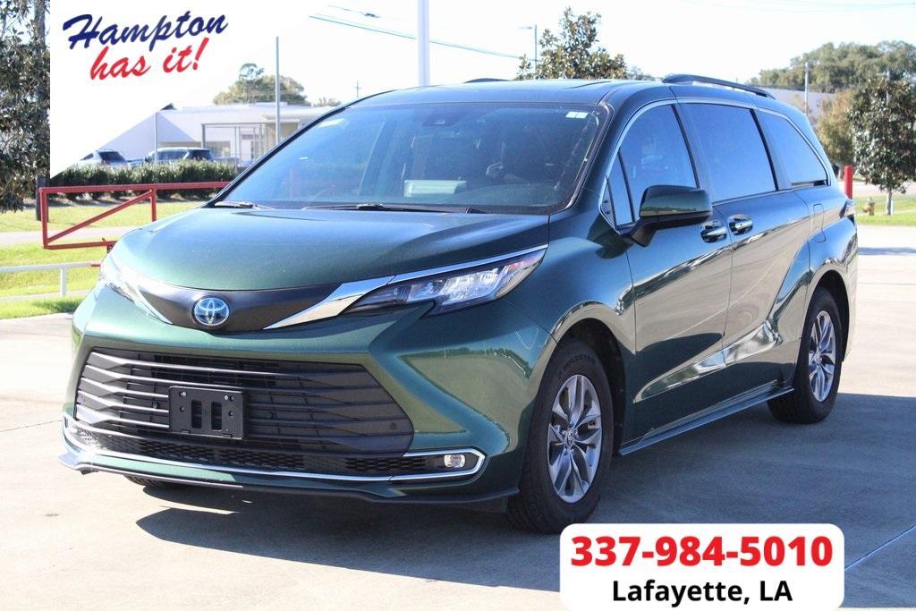 used 2022 Toyota Sienna car, priced at $41,995