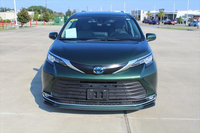 used 2022 Toyota Sienna car, priced at $41,995